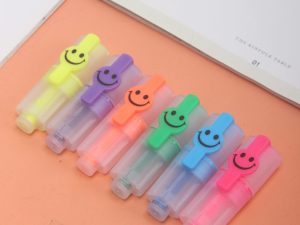 Creative Smiley Pattern Highlighter Pen